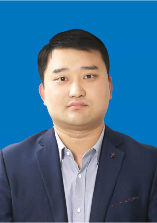 李.png
